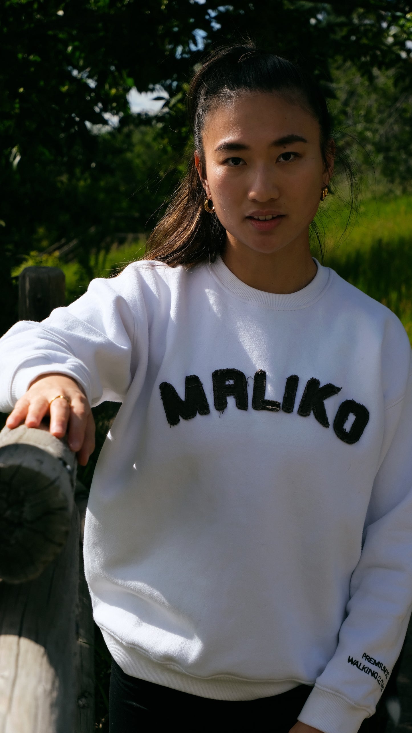White Summer Crew Neck Sweatshirt